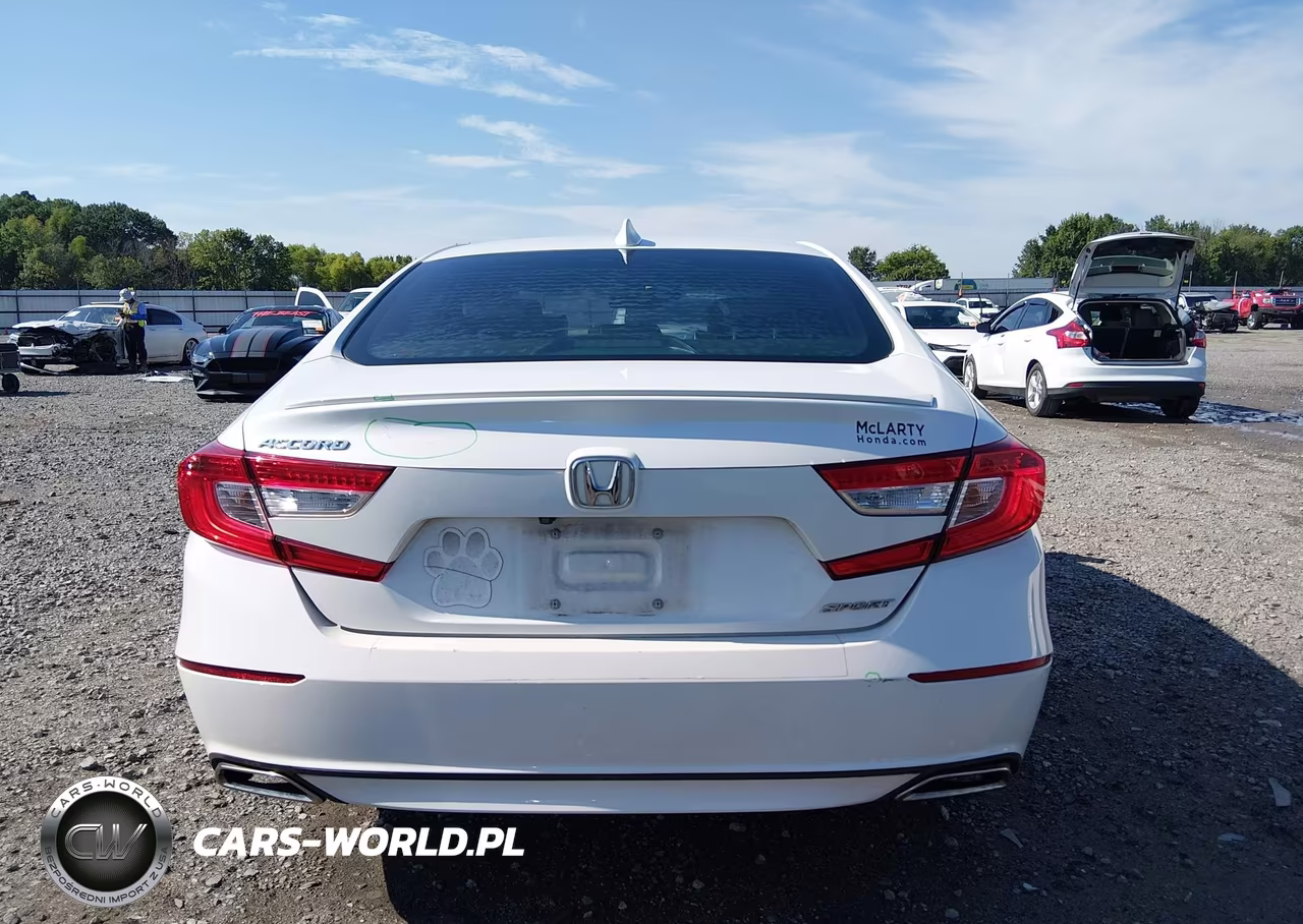 2019 Honda Accord Sport VIN:1HGCV1F35KA111714 - 17
