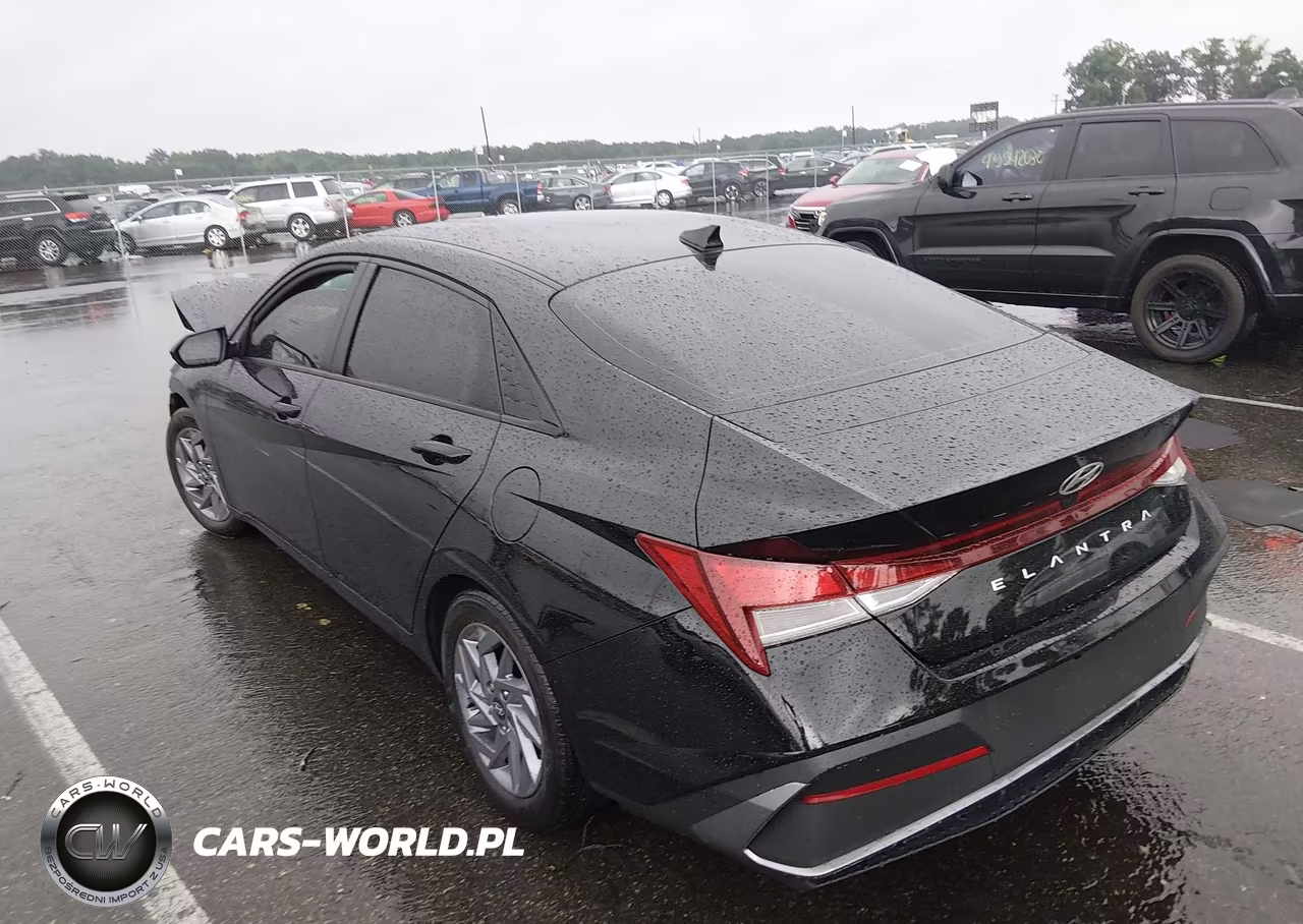 2024 Hyundai Elantra Sel VIN:KMHLM4DG7RU638912 - 3