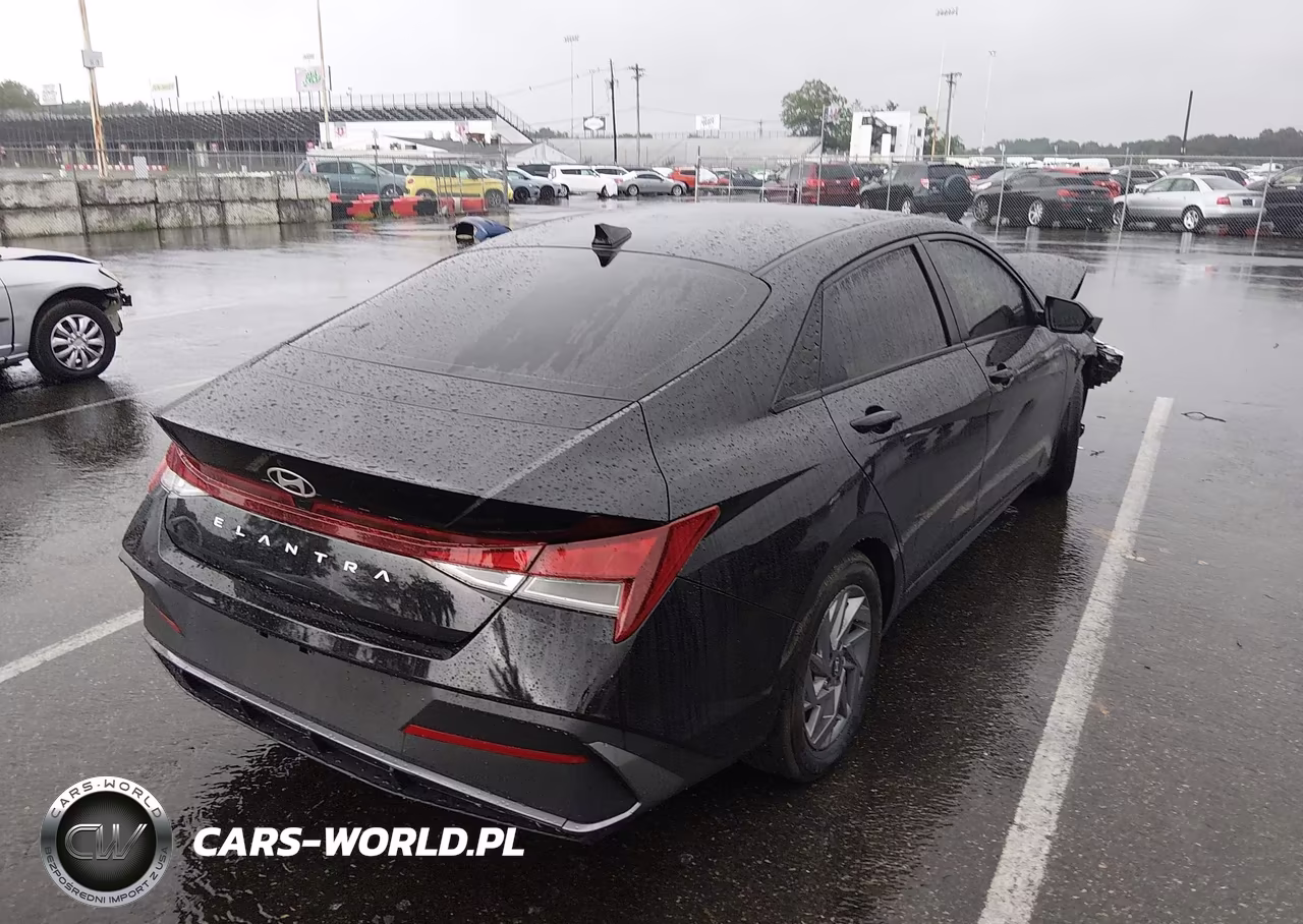 2024 Hyundai Elantra Sel VIN:KMHLM4DG7RU638912 - 4