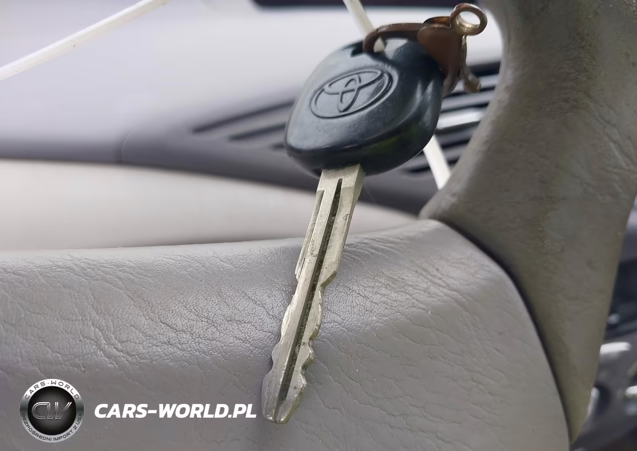 2003 Toyota Prius VIN:JT2BK18U330083422 - 11