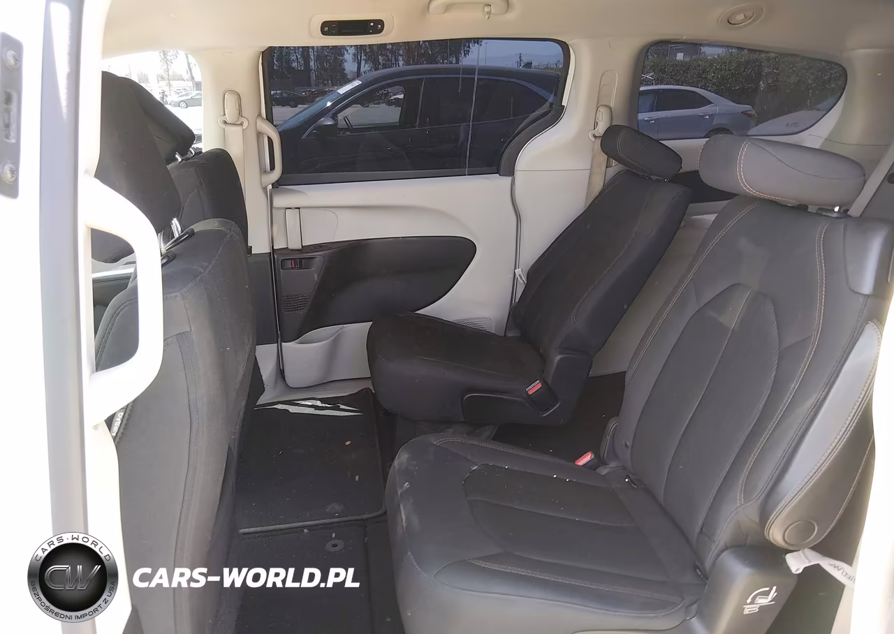 2019 Chrysler Pacifica Lx VIN:2C4RC1CG0KR555021 - 8
