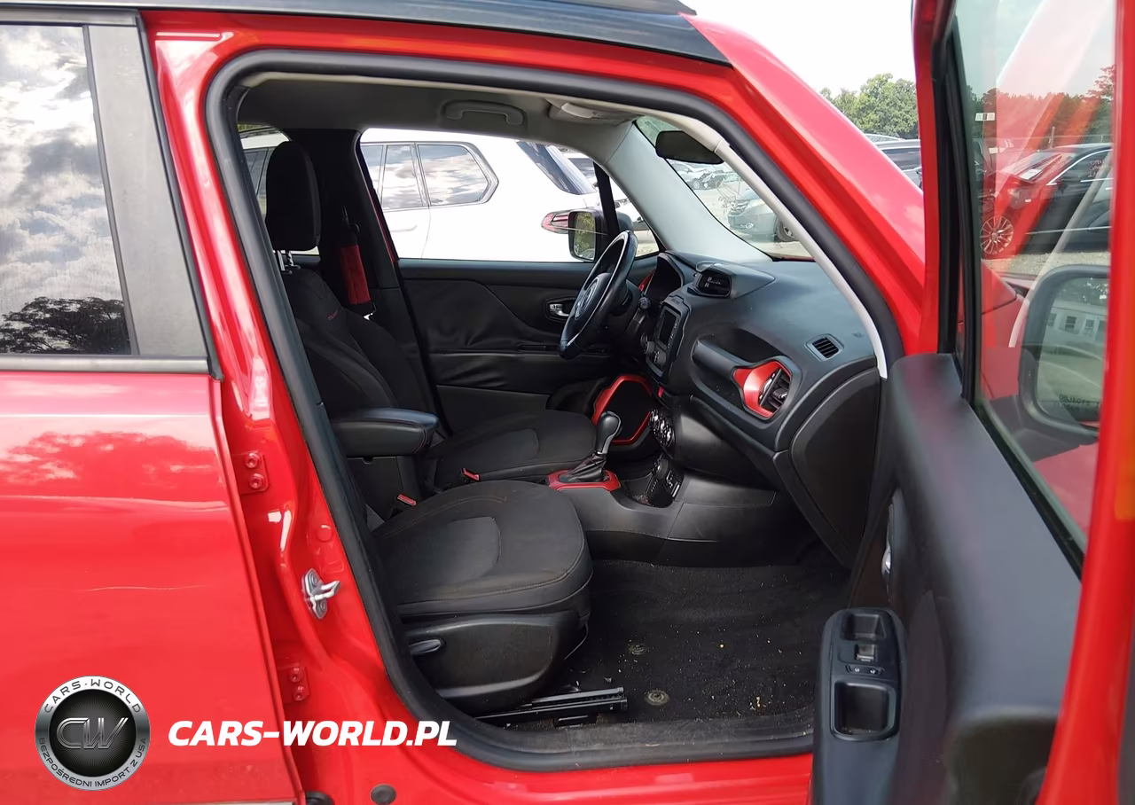2017 Jeep Renegade Trailhawk VIN:ZACCJBCB6HPF30322 - 5