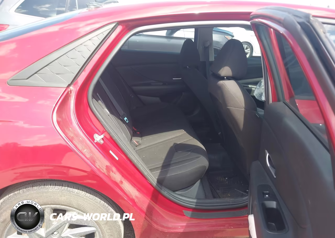 2024 Hyundai Elantra Sel VIN:KMHLM4DG7RU757592 - 8