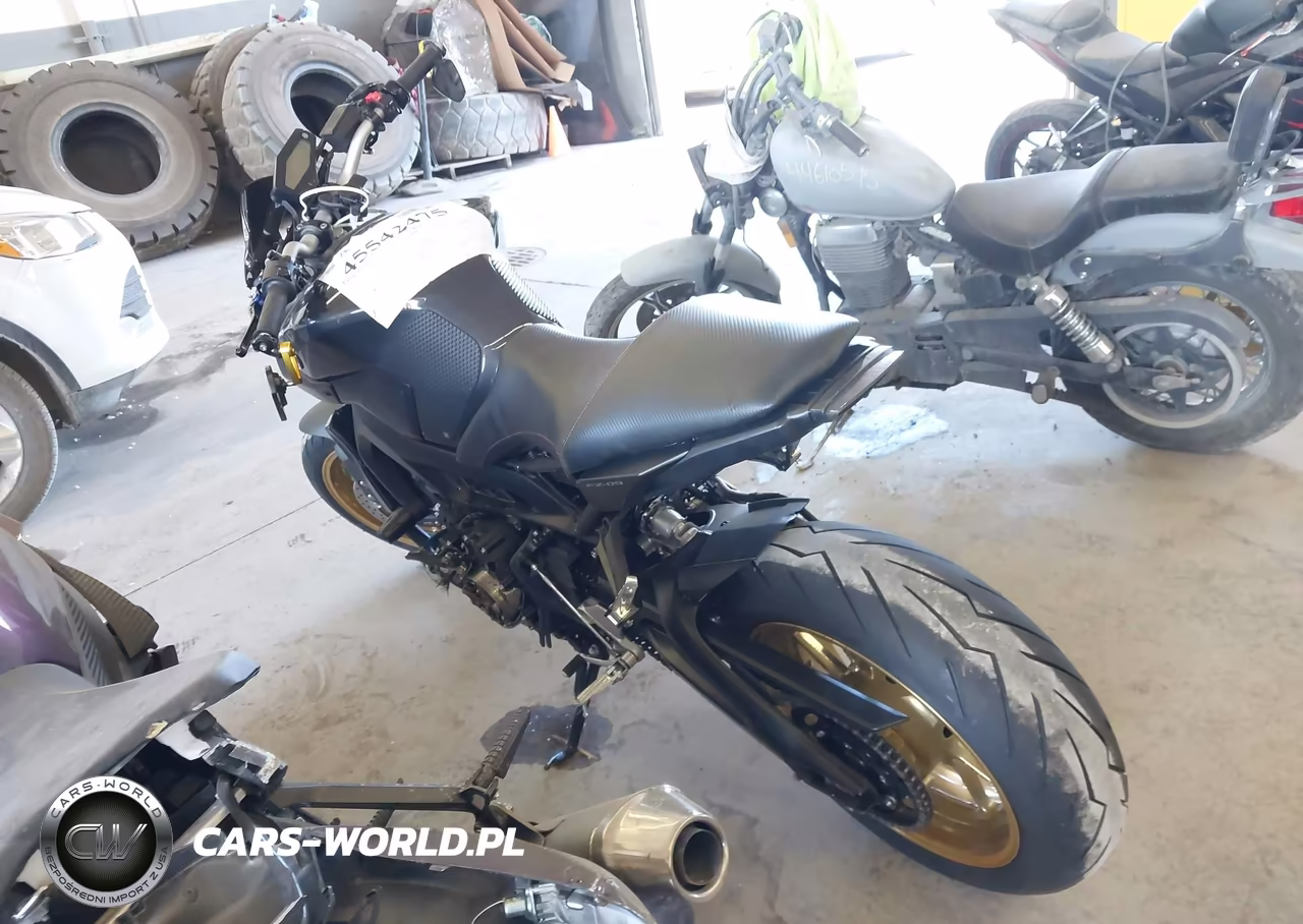 2014 Yamaha Fz09 VIN:JYARN33E0EA003897 - 3