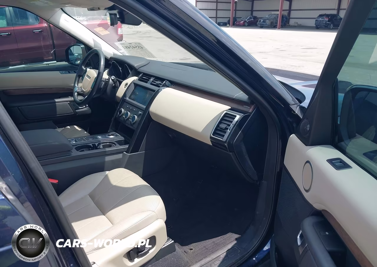 2019 Land Rover Discovery Se VIN:SALRG2RV9K2406887 - 5
