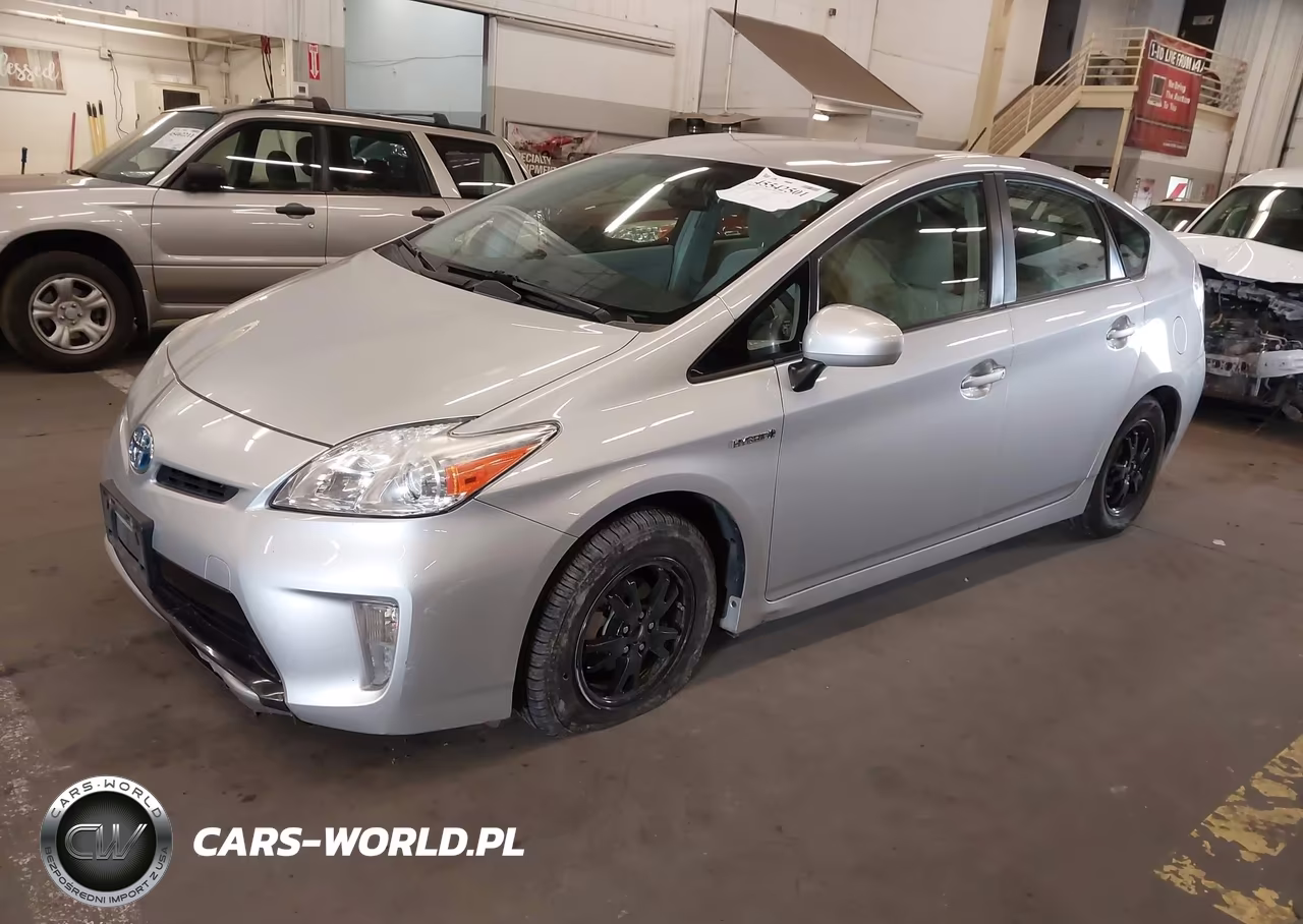 2013 Toyota Prius Two VIN:JTDKN3DU0D5545648 - 2