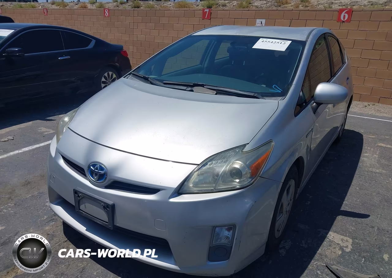2011 Toyota Prius Two VIN:JTDKN3DU9B0250106 - 2