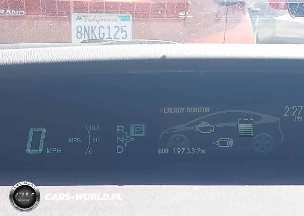 2011 Toyota Prius Two VIN:JTDKN3DU9B0250106 - 7