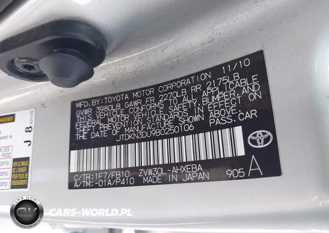 2011 Toyota Prius Two VIN:JTDKN3DU9B0250106 - 9