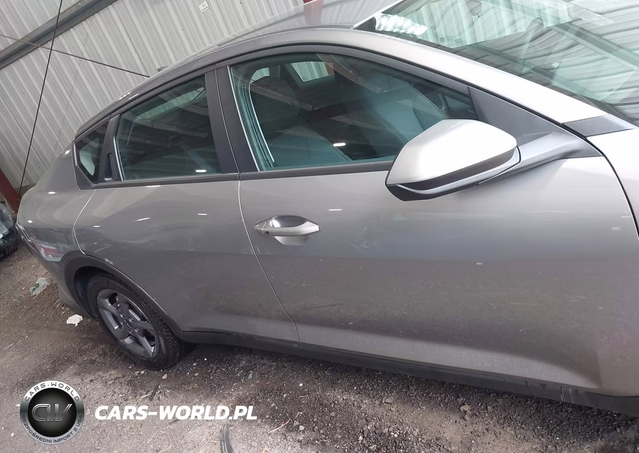 2025 Kia K4 Lxs VIN:3KPFT4DE0SE227875 - 13