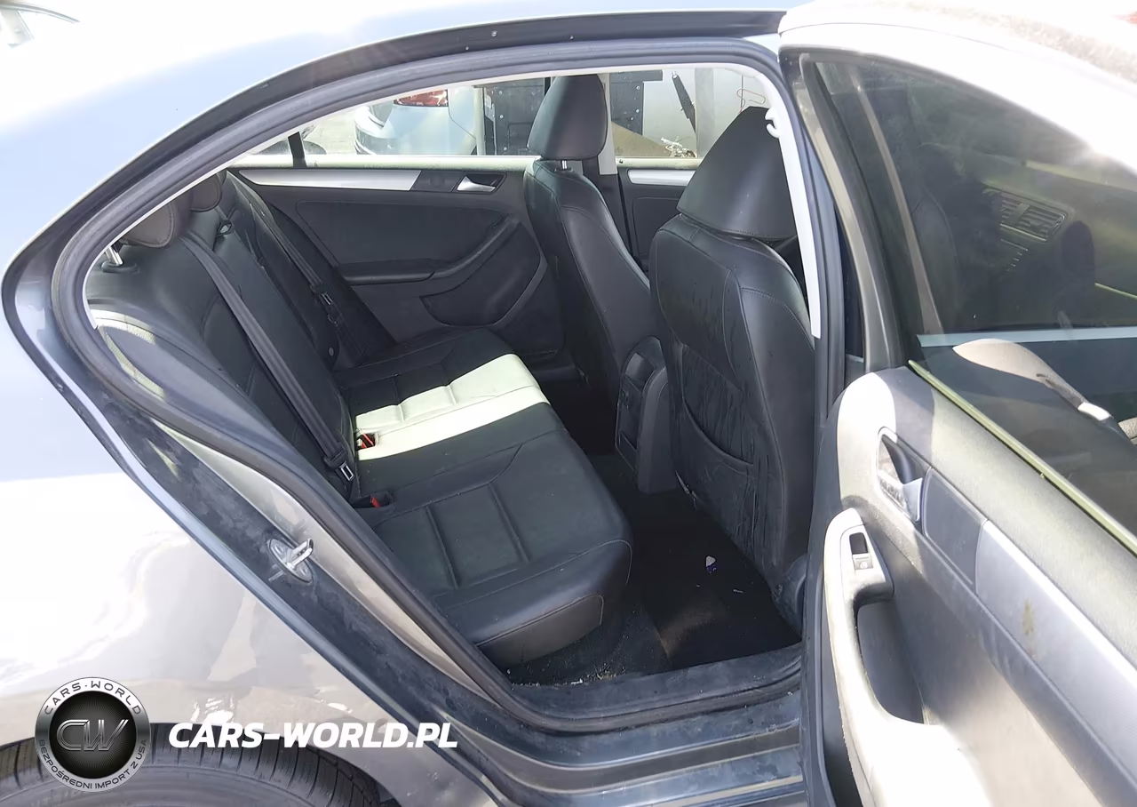 2017 Volkswagen Jetta 1.4T Se VIN:3VWDB7AJ5HM367316 - 8