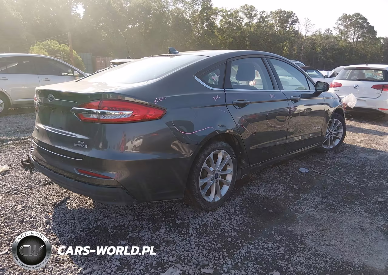 2019 Ford Fusion Hybrid Se VIN:3FA6P0LU3KR192110 - 4