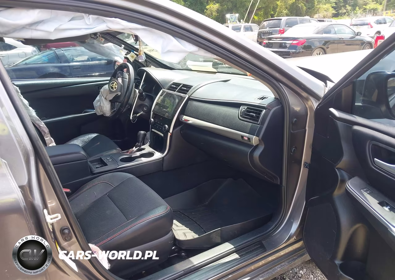 2016 Toyota Camry Se VIN:4T1BF1FK5GU226118 - 5