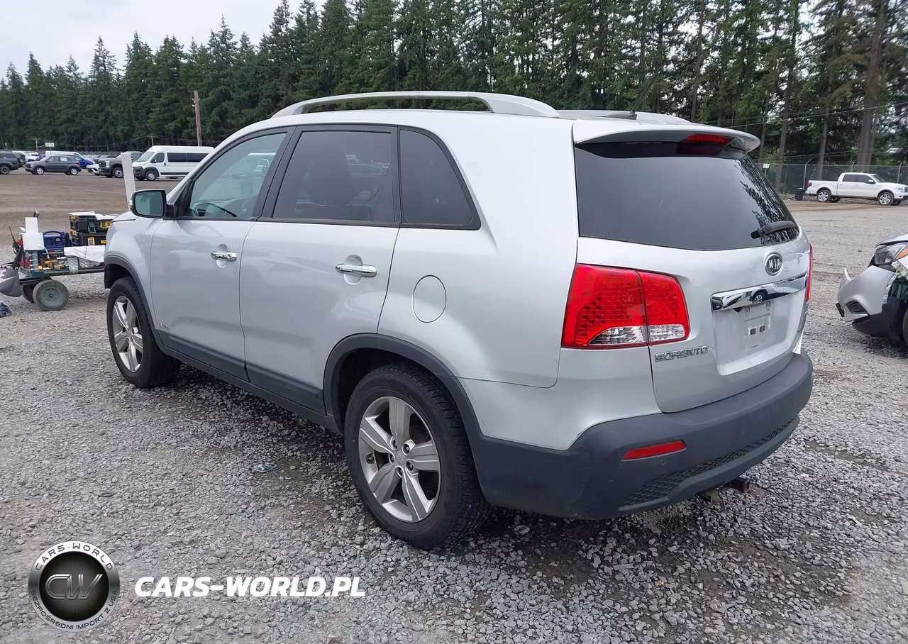 2012 Kia Sorento Ex V6 VIN:5XYKUDA26CG305649 - 3
