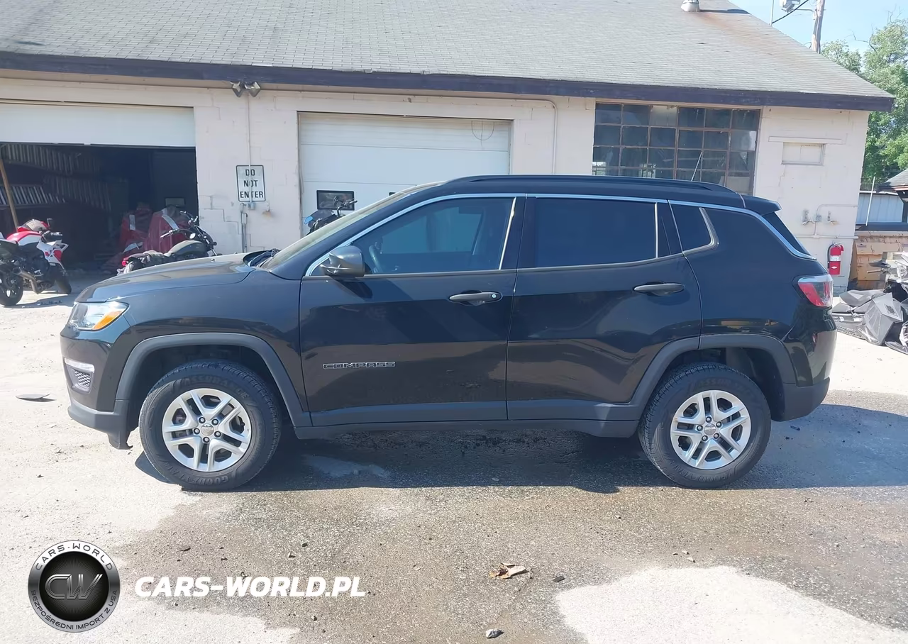 2019 Jeep Compass Sport 4X4 VIN:3C4NJDAB2KT645636 - 16
