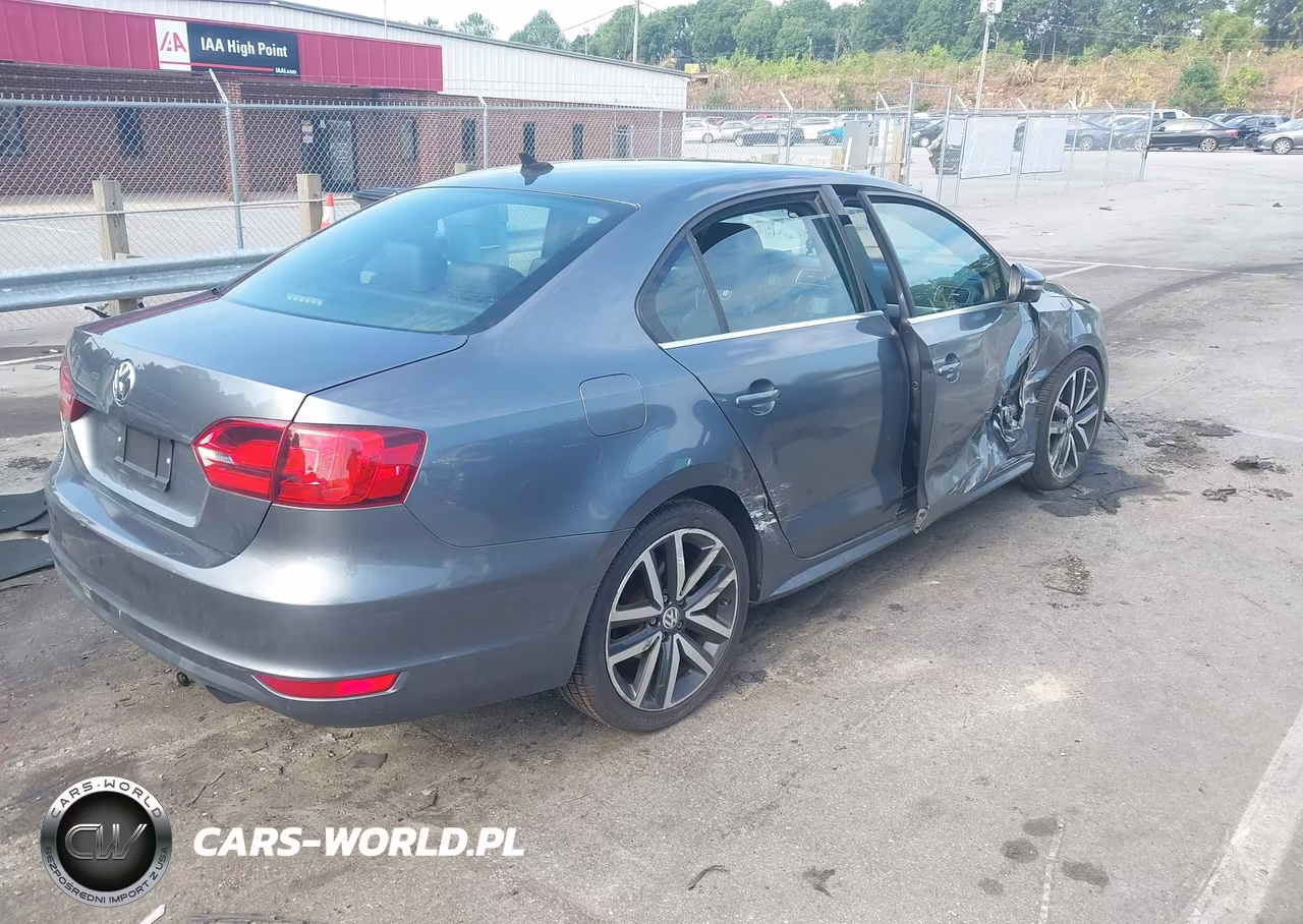 2013 Volkswagen Jetta Gli Autobahn W-Nav VIN:3VW4A7AJ3DM240819 - 4