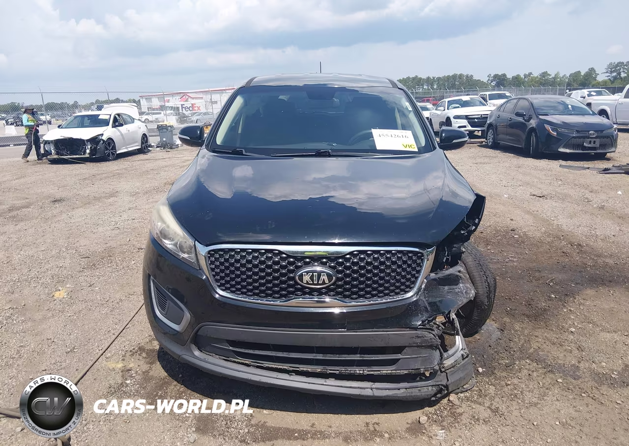 2018 Kia Sorento 2.4L L VIN:5XYPG4A33JG345478 - 12