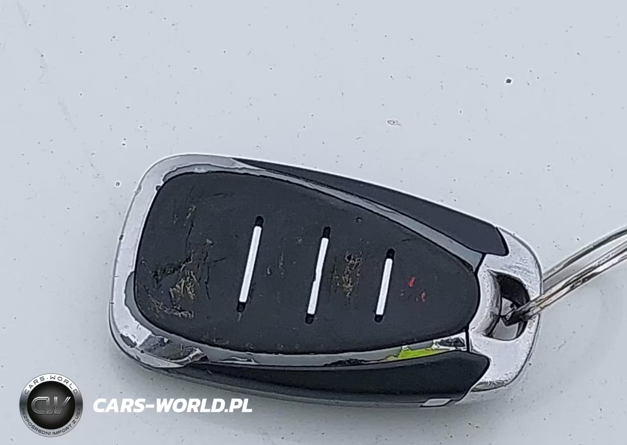 2018 Chevrolet Malibu Hybrid VIN:1G1ZF5SU6JF141620 - 11