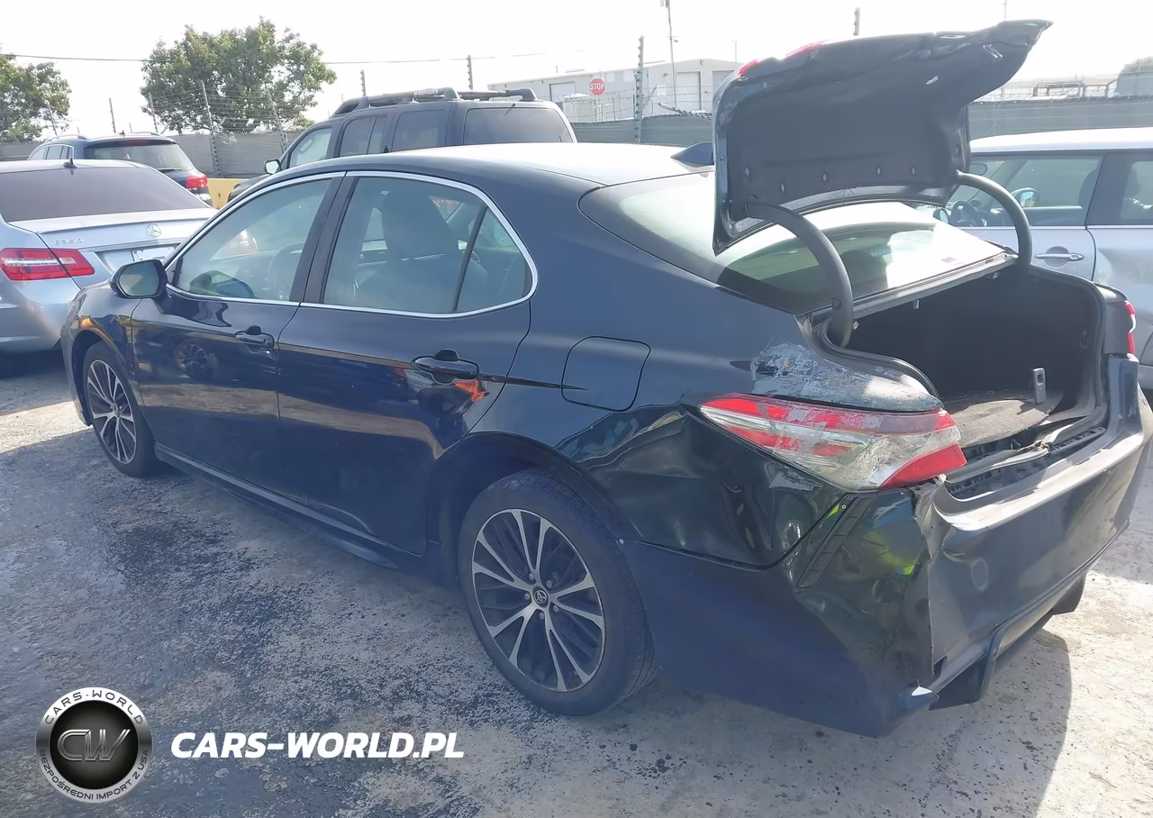 2019 Toyota Camry Se VIN:4T1B11HKXKU751017 - 3