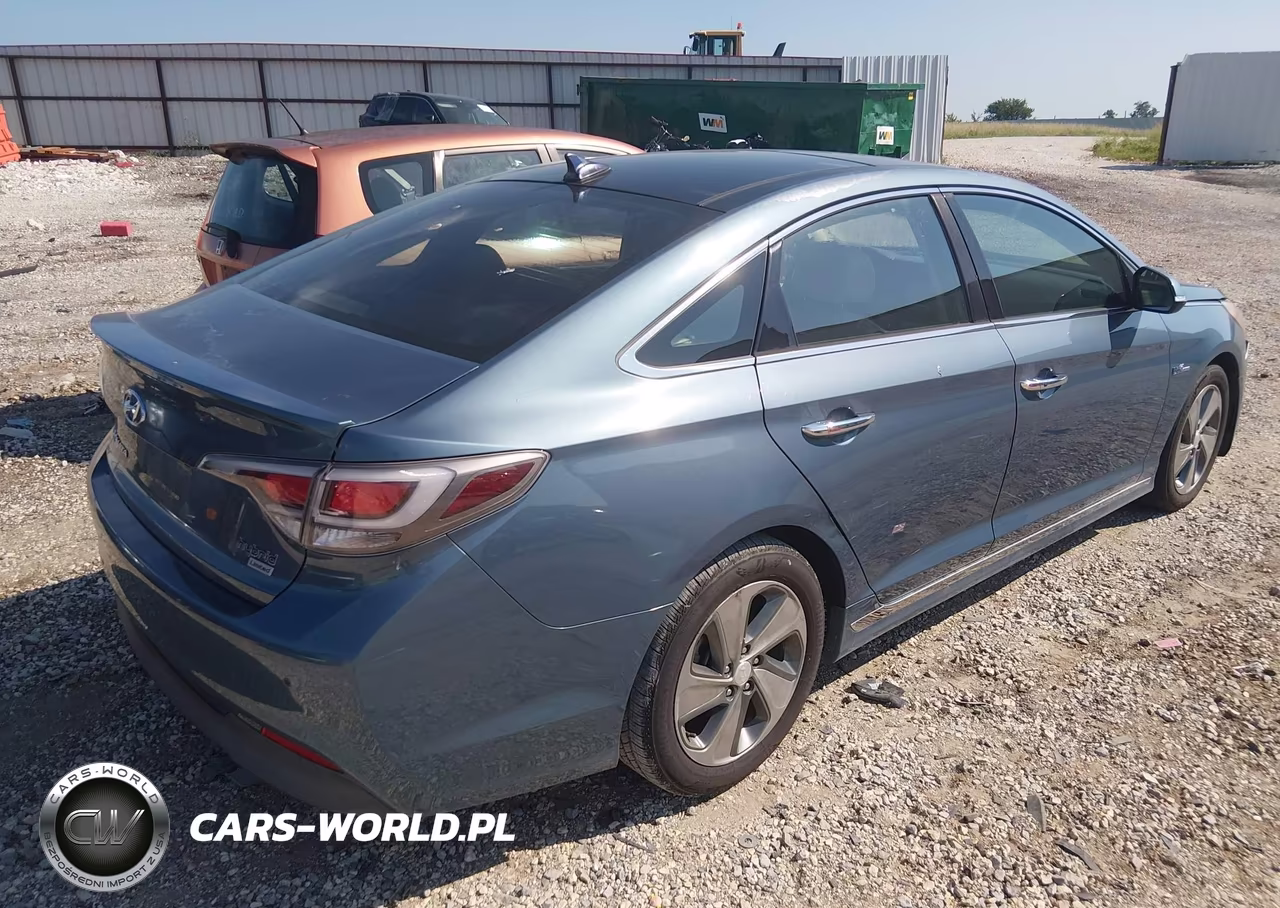 2016 Hyundai Sonata Hybrid Limited VIN:KMHE34L12GA008240 - 4