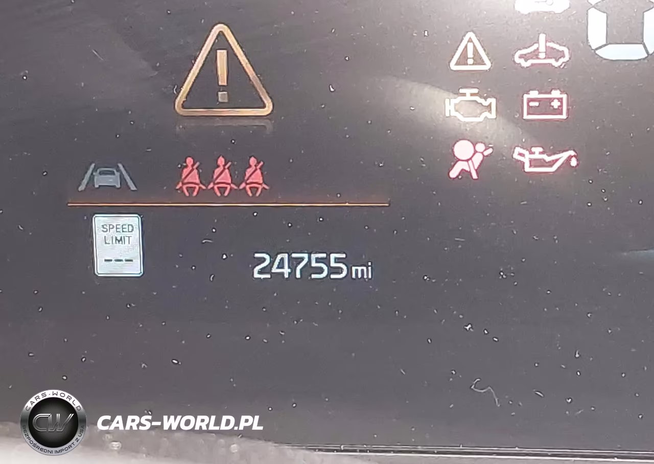 2023 Kia Sportage Plug-In Hybrid X-Line VIN:KNDPYDAH5P7104813 - 16