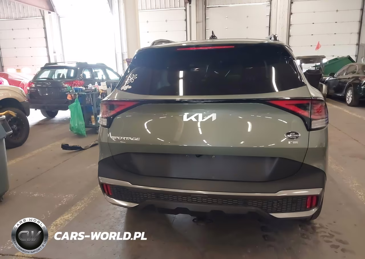 2023 Kia Sportage Plug-In Hybrid X-Line VIN:KNDPYDAH5P7104813 - 17