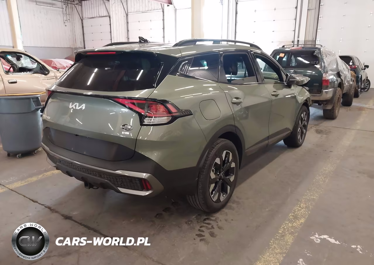 2023 Kia Sportage Plug-In Hybrid X-Line VIN:KNDPYDAH5P7104813 - 4
