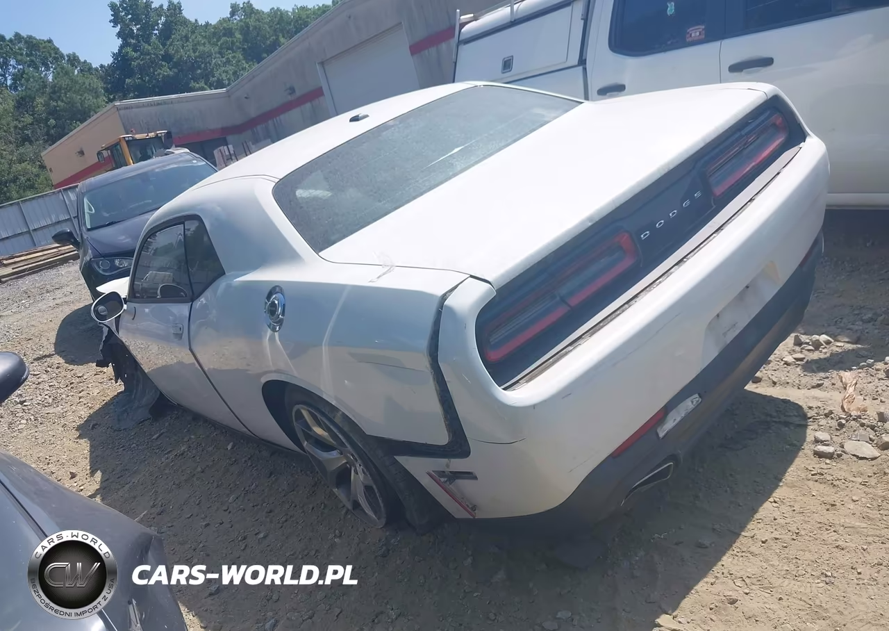 2015 Dodge Challenger Sxt VIN:2C3CDZAG8FH885039 - 14