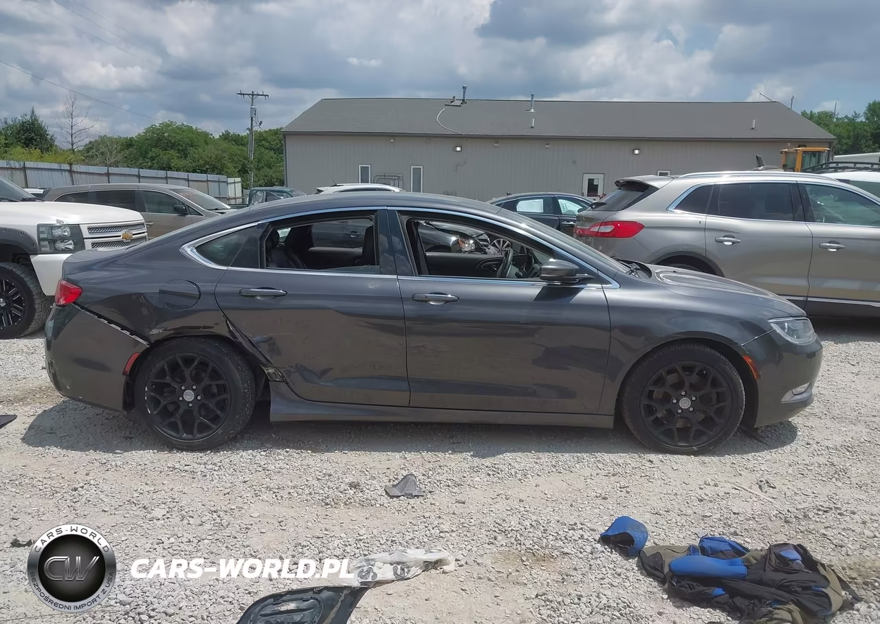 2015 Chrysler 200 C VIN:1C3CCCEG7FN512396 - 13