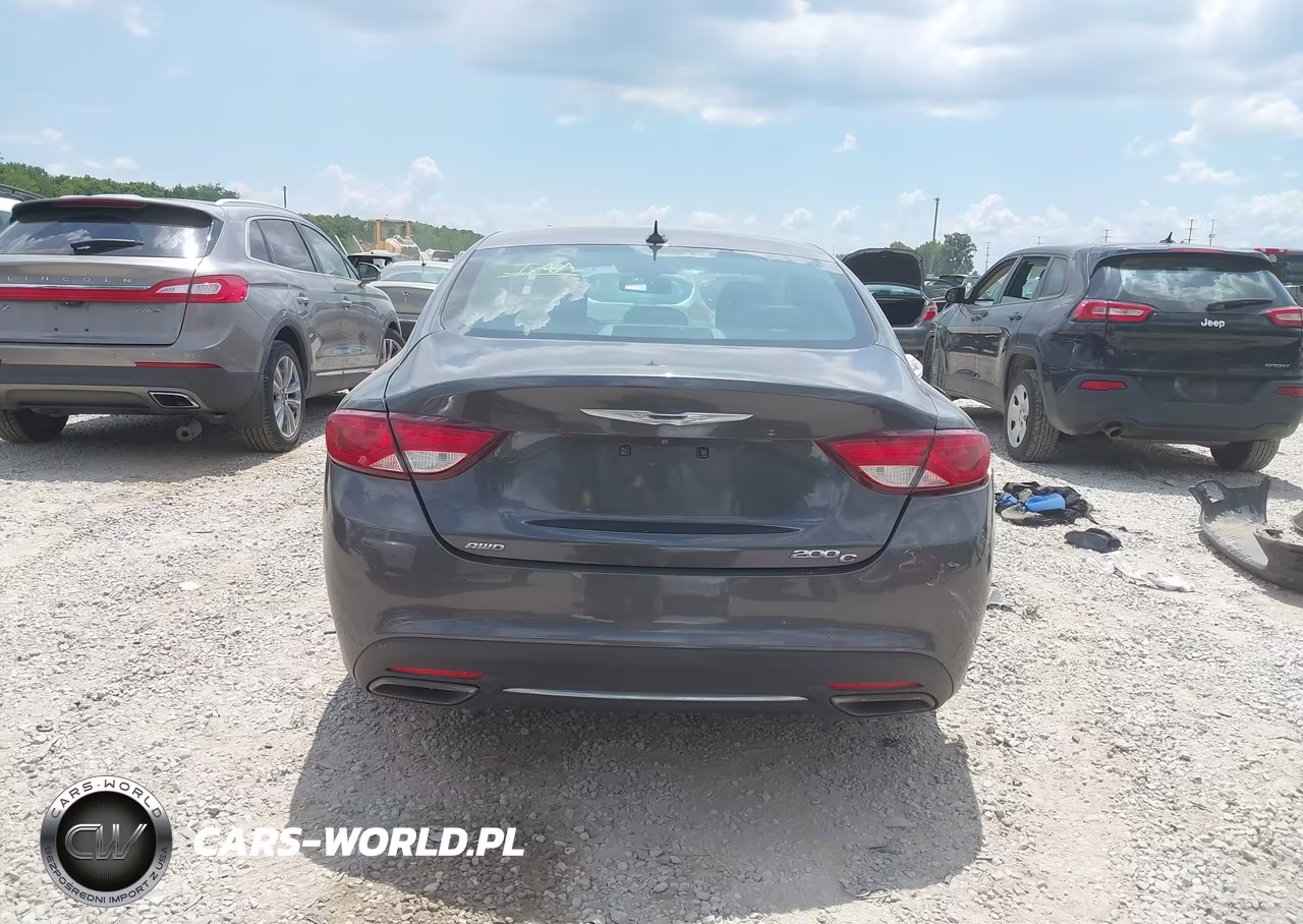 2015 Chrysler 200 C VIN:1C3CCCEG7FN512396 - 16