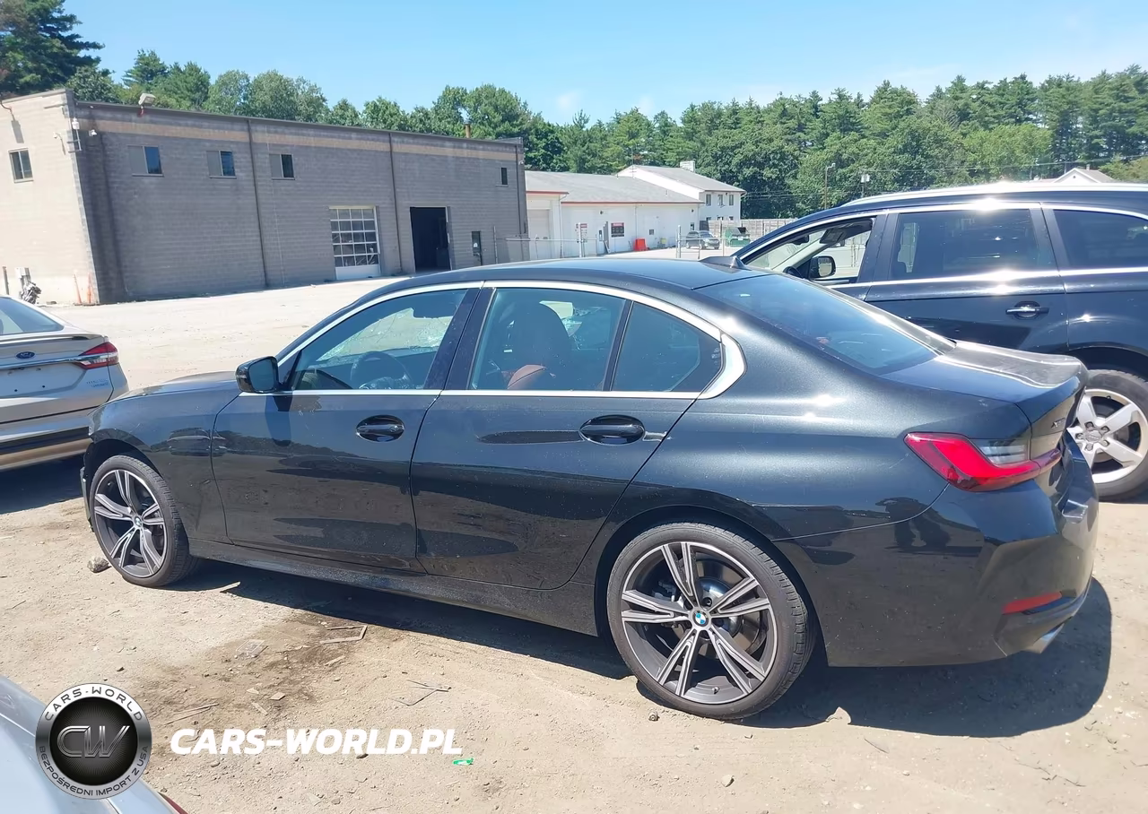 2024 BMW 330I xDrive VIN:3MW89FF09R8E03669 - 14