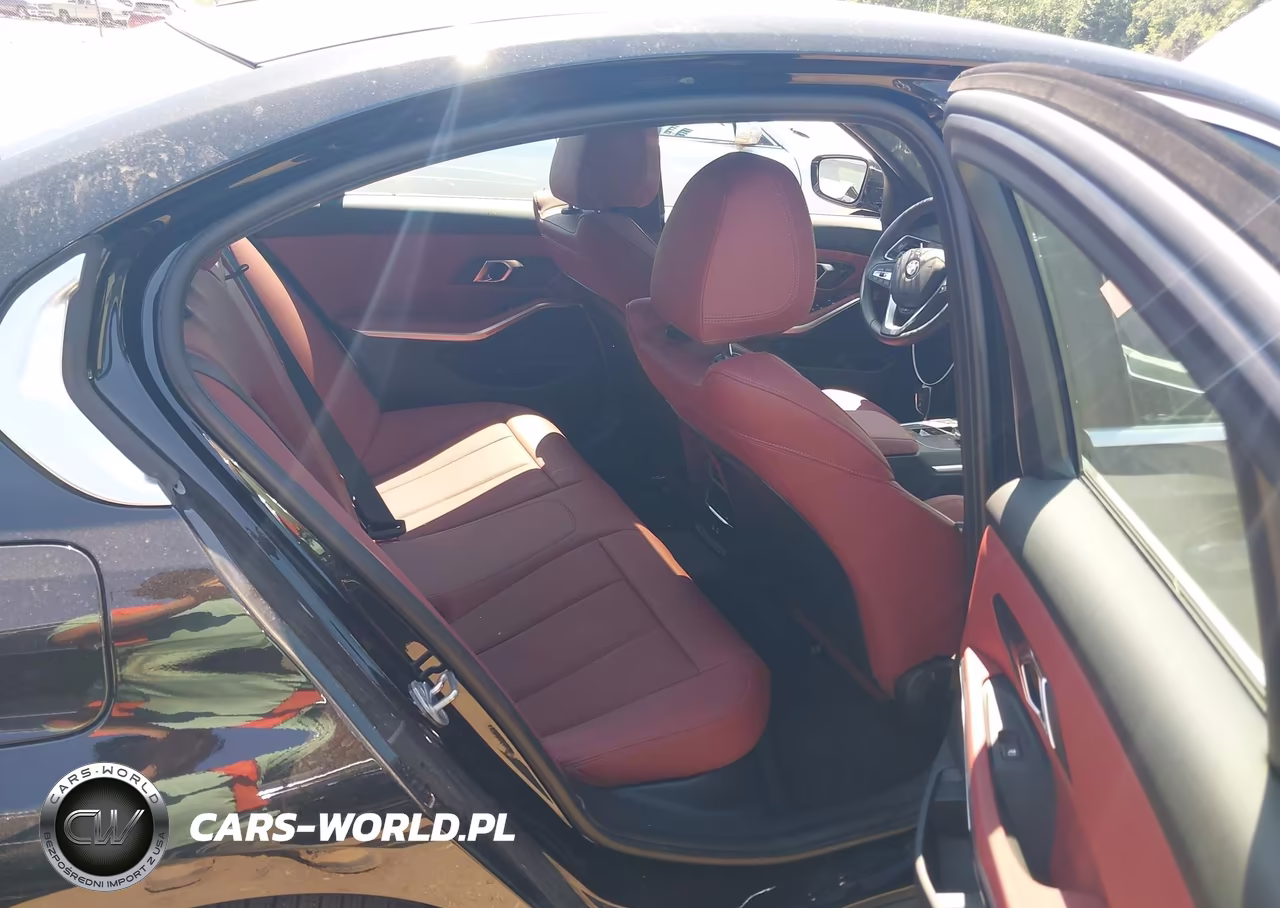 2024 BMW 330I xDrive VIN:3MW89FF09R8E03669 - 8