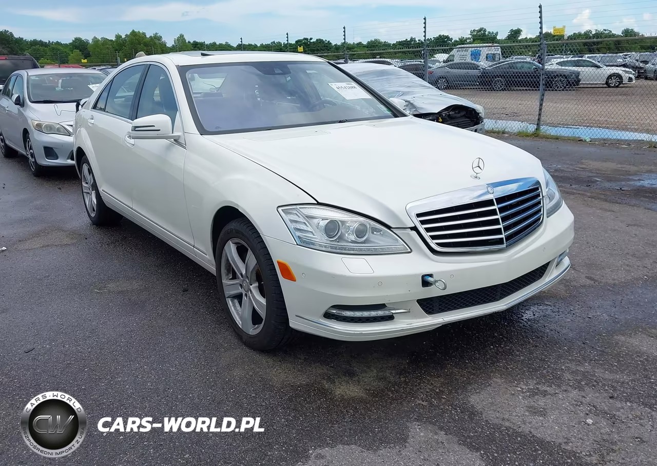 2010 Mercedes-Benz S 550