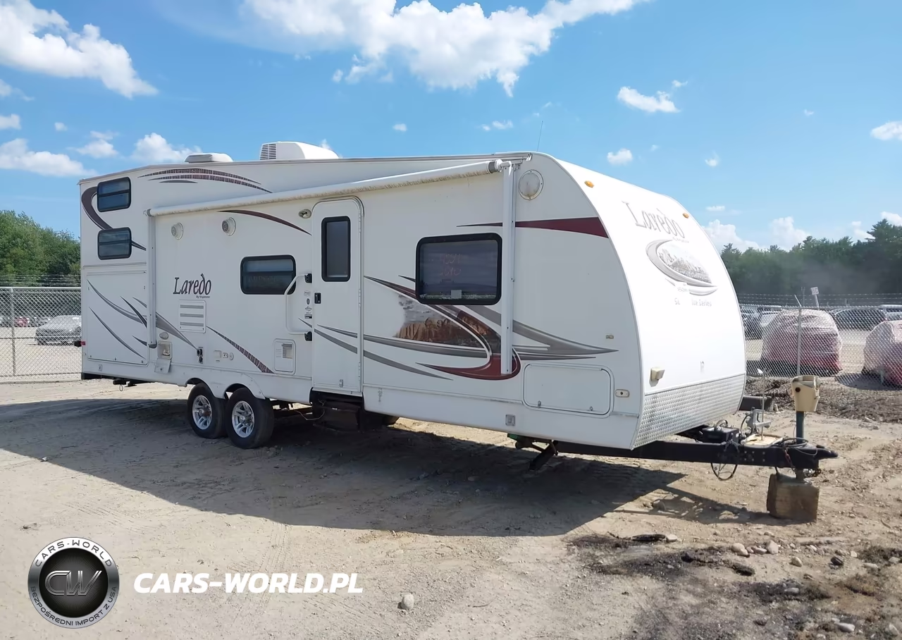 2010 Keystone Laredo