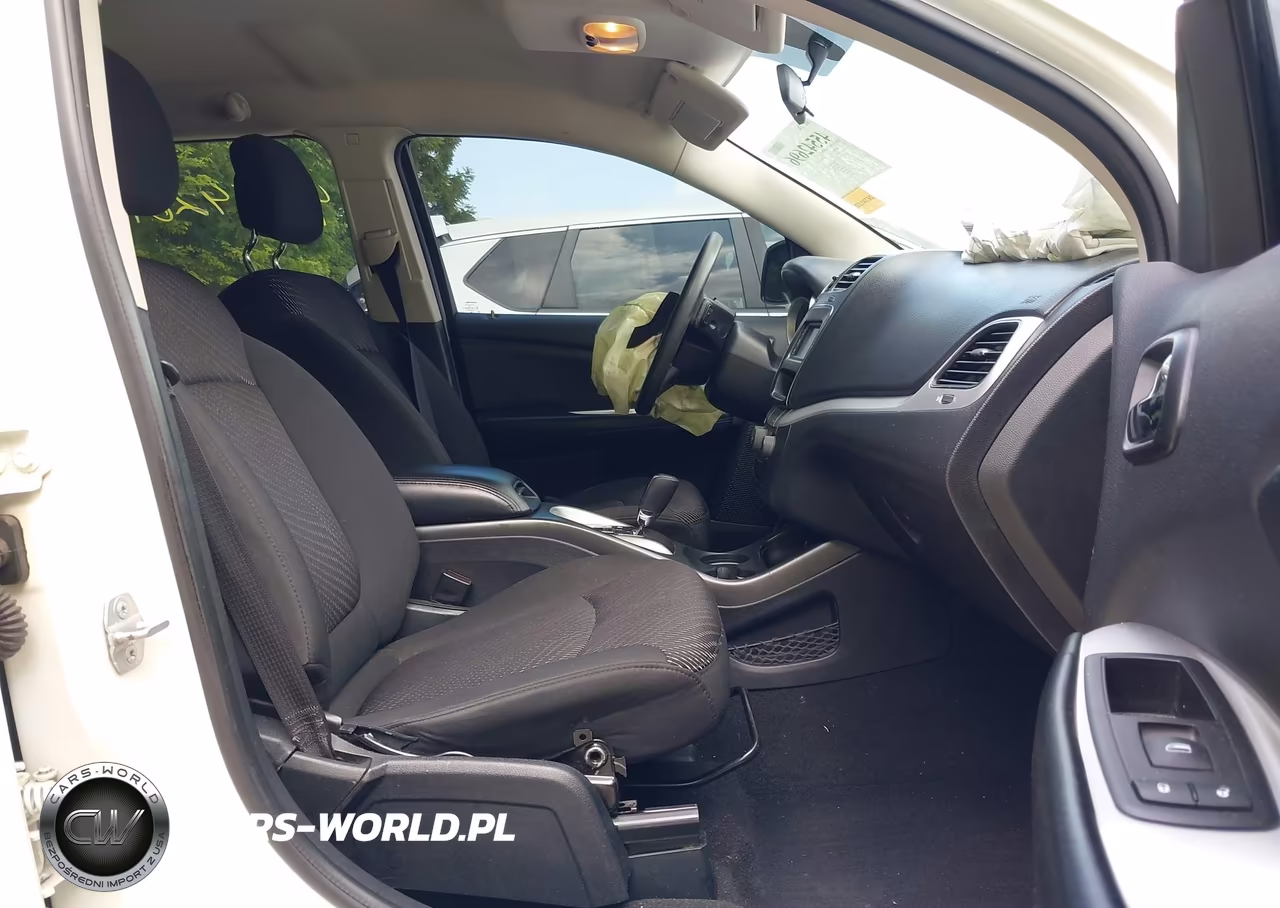 2014 Dodge Journey Se VIN:3C4PDCAB3ET309783 - 5