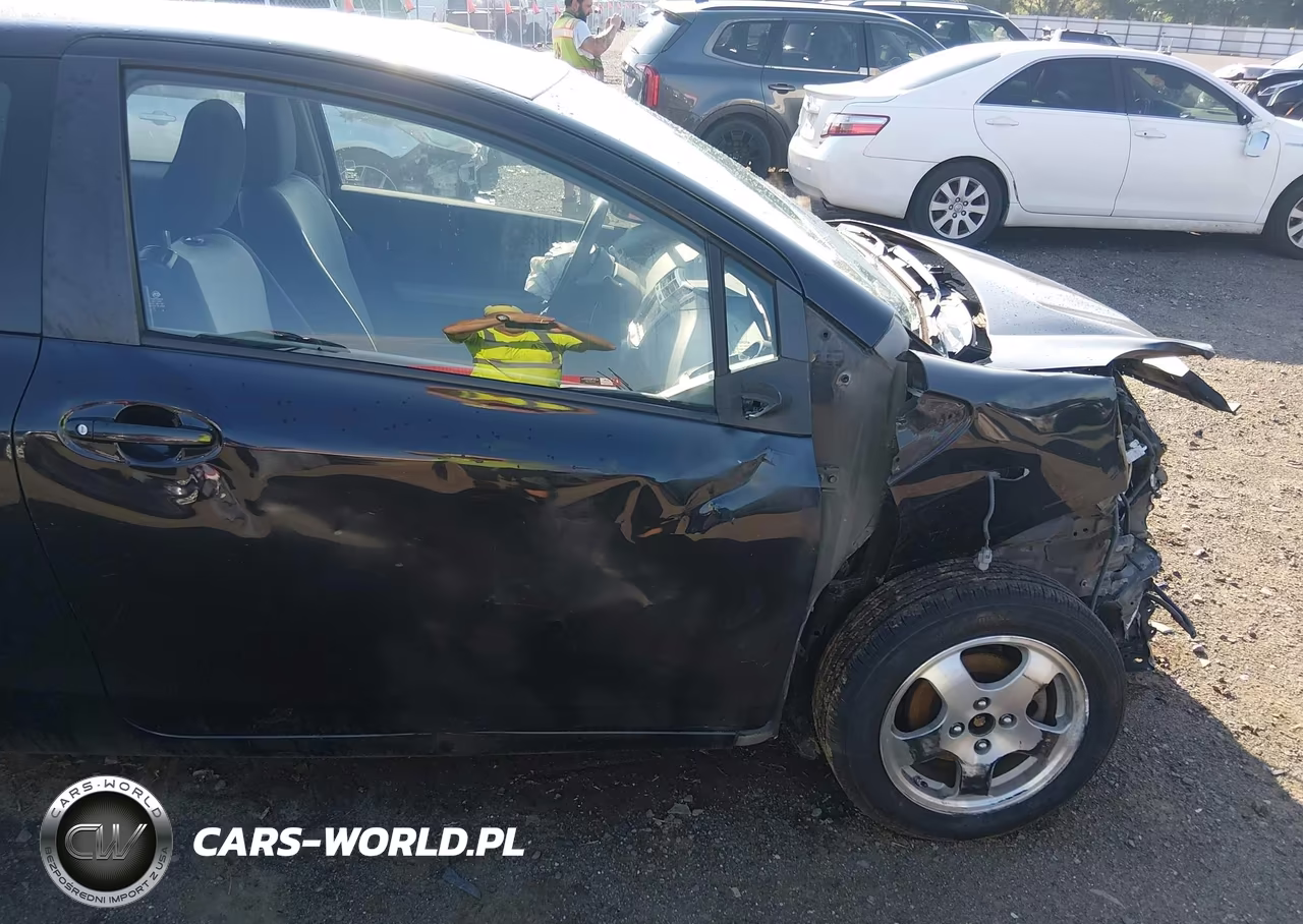2010 Toyota Yaris VIN:JTDJT4K30A5319431 - 21