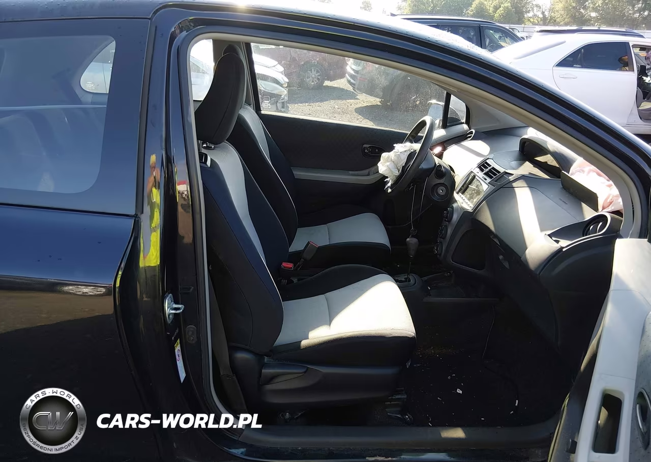 2010 Toyota Yaris VIN:JTDJT4K30A5319431 - 5