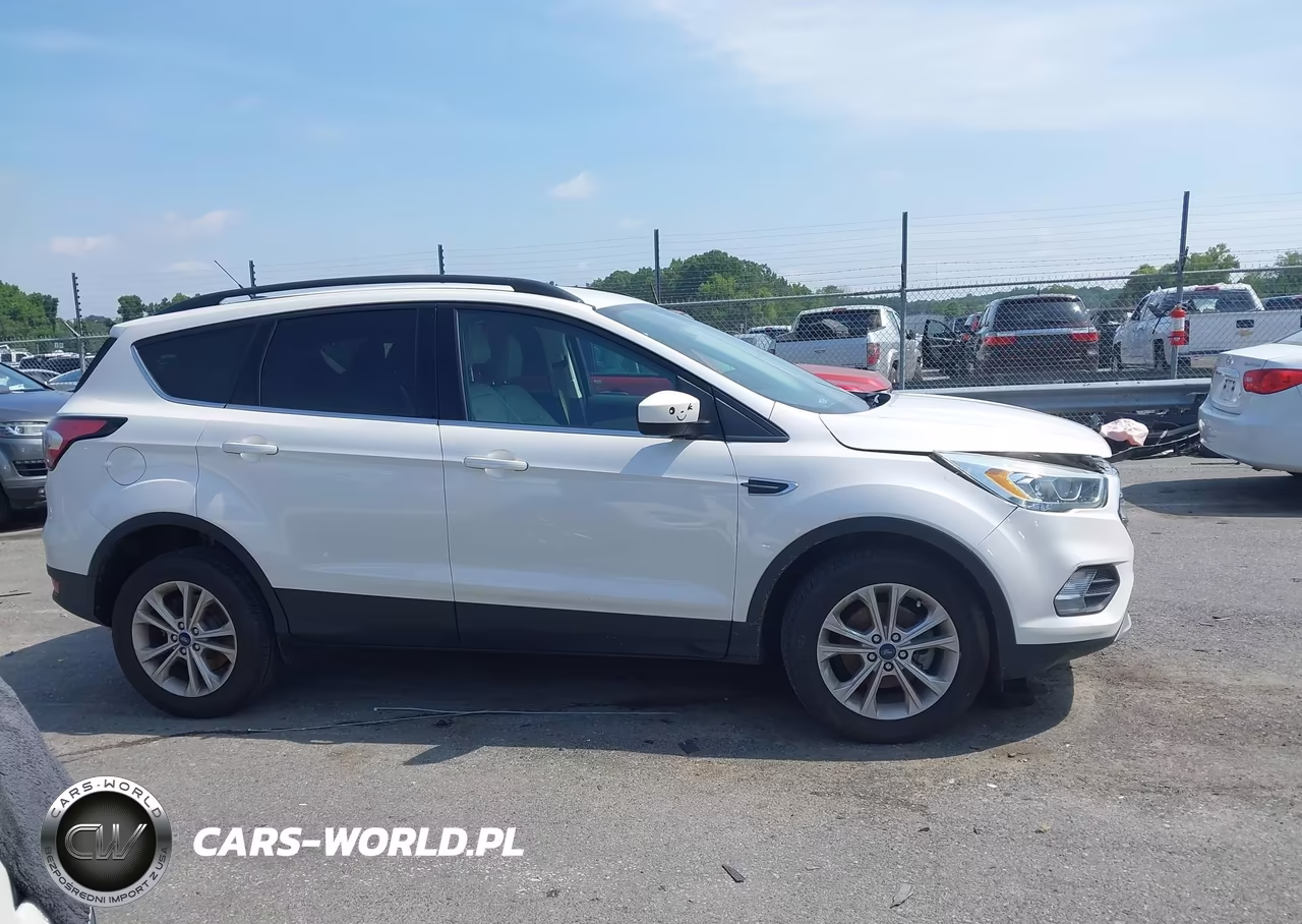 2017 FORD ESCAPE SE VIN:1FMCU0GD7HUB25975 - 14