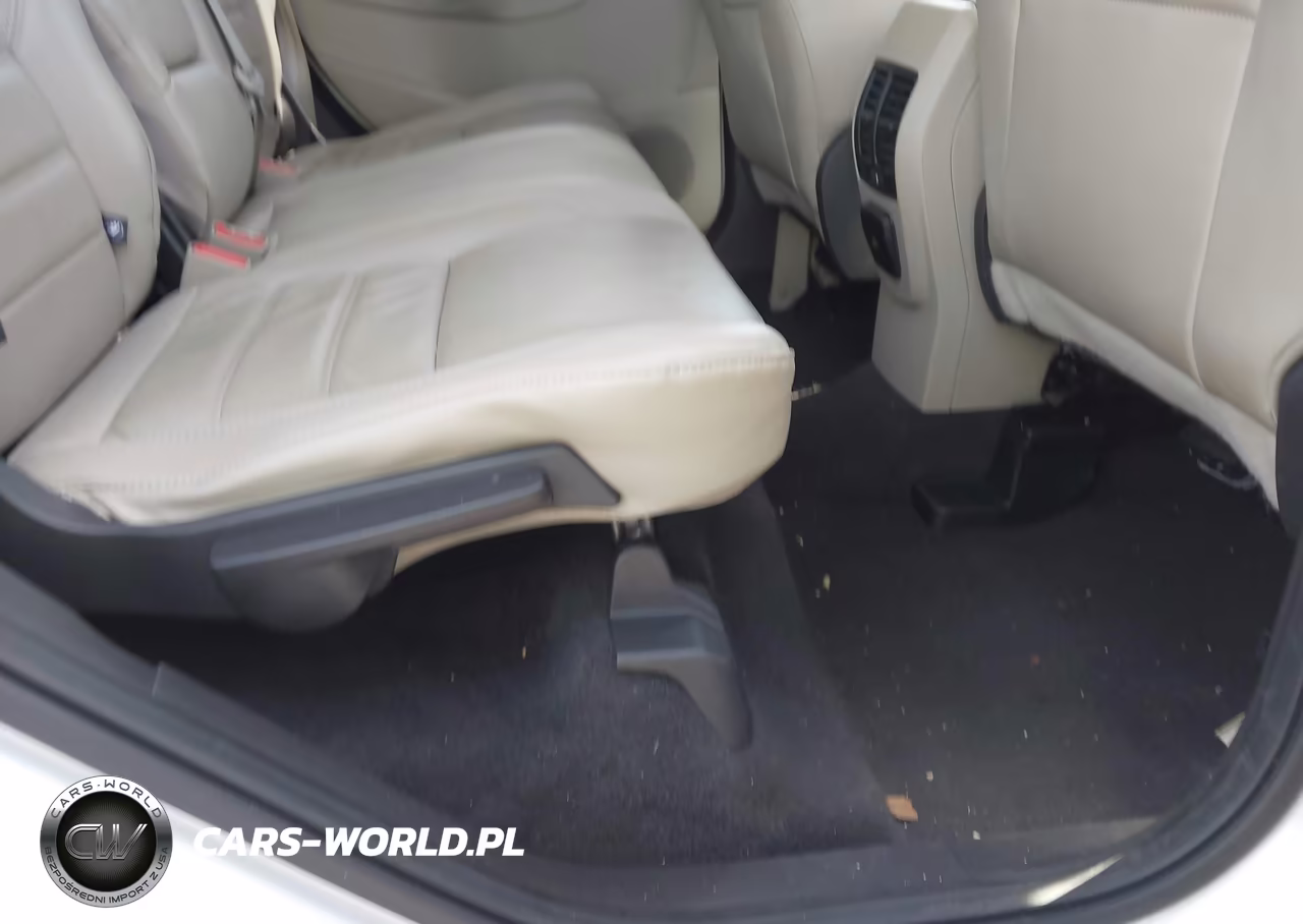 2017 FORD ESCAPE SE VIN:1FMCU0GD7HUB25975 - 8