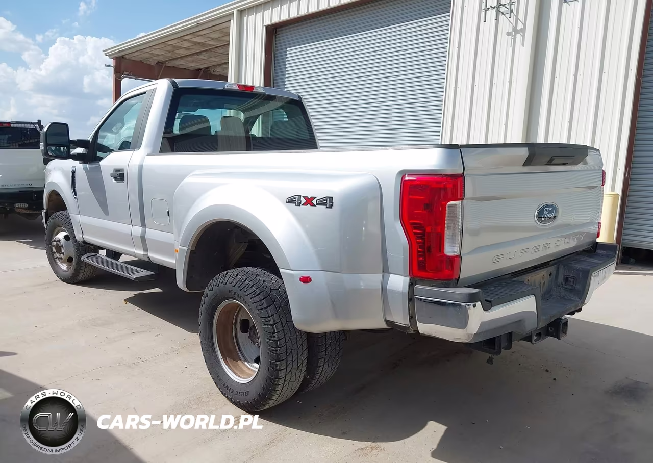 2017 Ford F-350 Xl-Xlt VIN:1FTRF3D65HEB18663 - 3