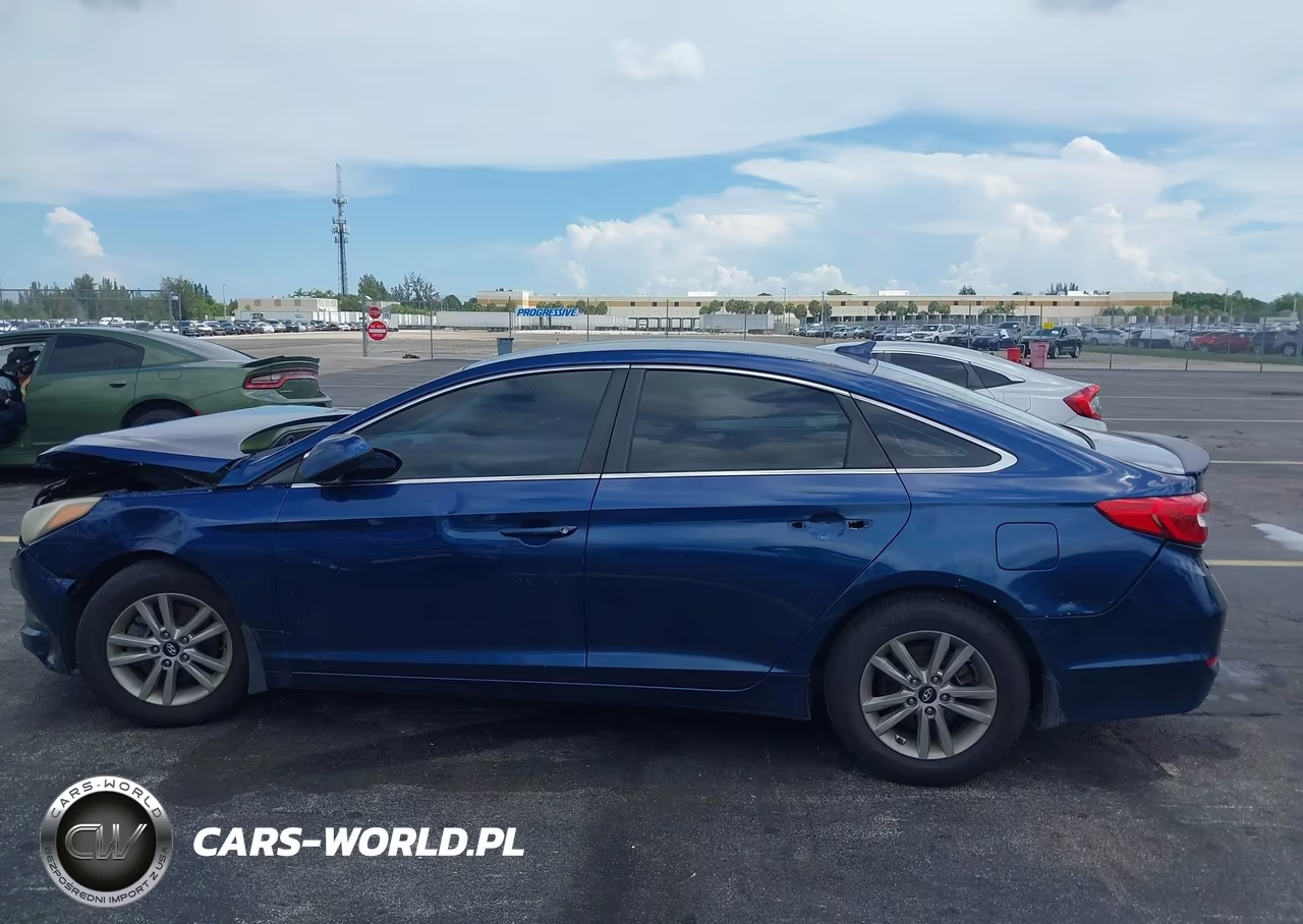 2015 Hyundai Sonata Se VIN:5NPE24AF9FH185364 - 15