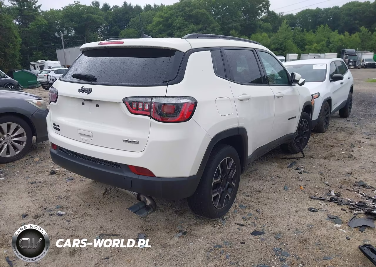 2020 Jeep Compass North Edition 4X4 VIN:3C4NJDAB1LT239428 - 4