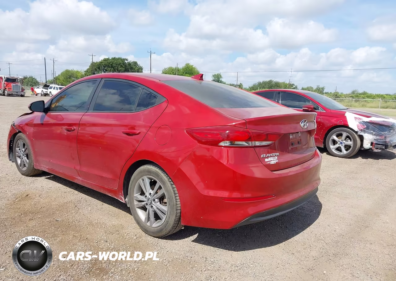2018 Hyundai Elantra Sel VIN:5NPD84LF8JH214899 - 3