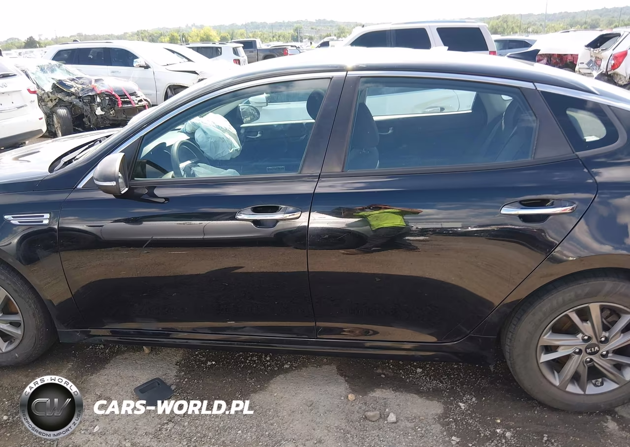 2019 Kia Optima Lx VIN:5XXGT4L39KG341353 - 15