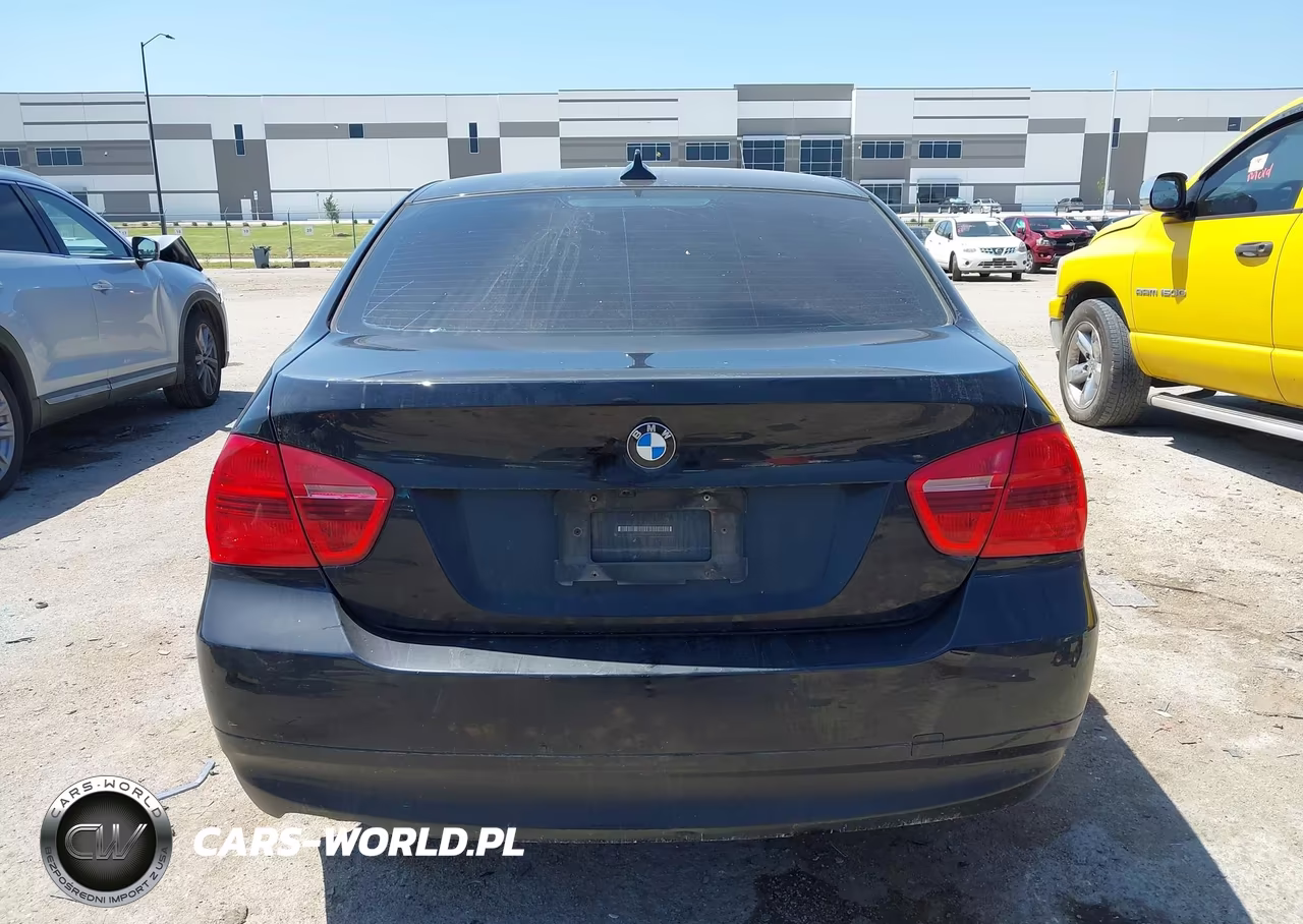 2007 BMW 328Xi VIN:WBAVC73527KP35684 - 16