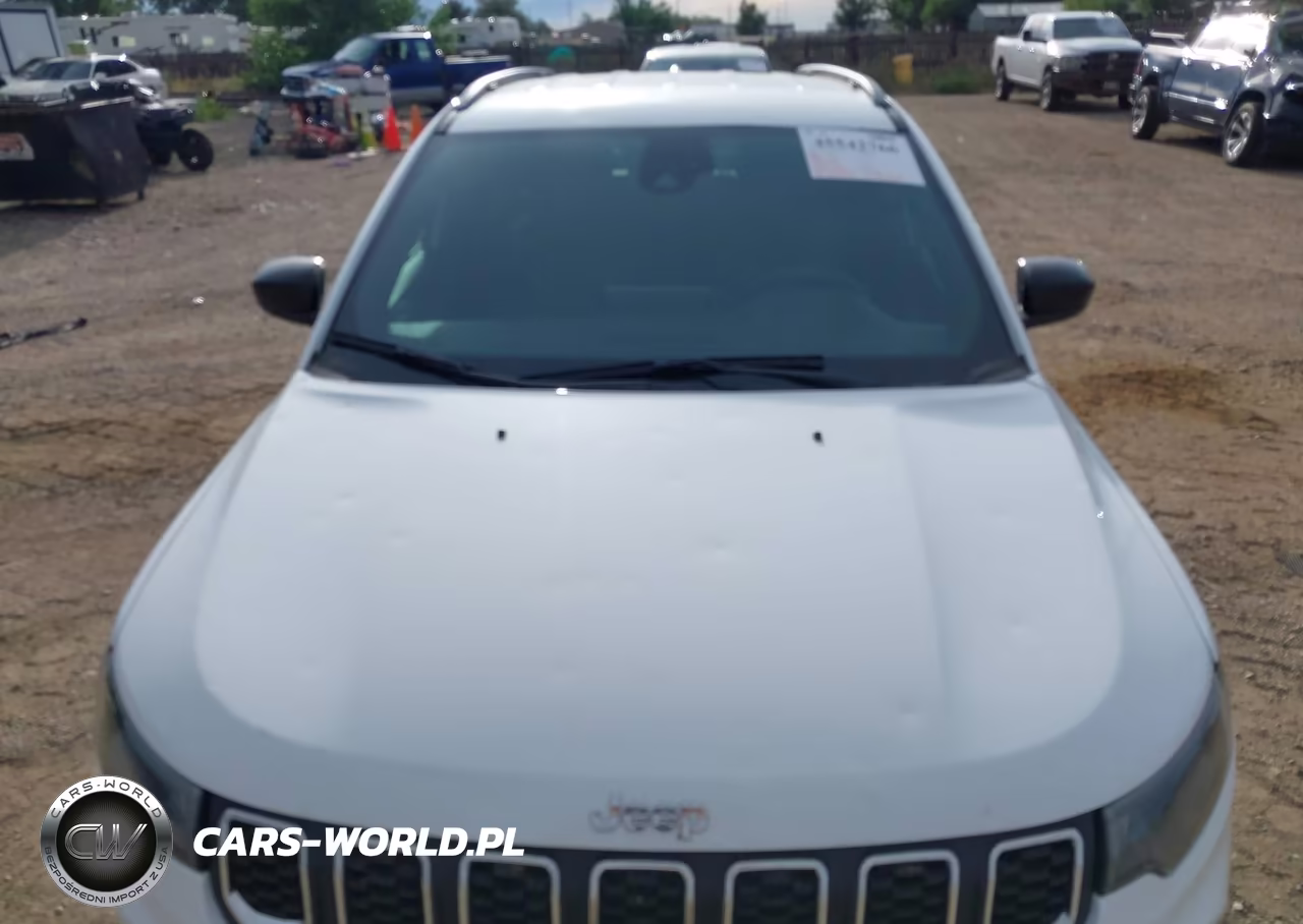 2025 Jeep Compass Latitude 4X4 VIN:3C4NJDBN0ST617374 - 22