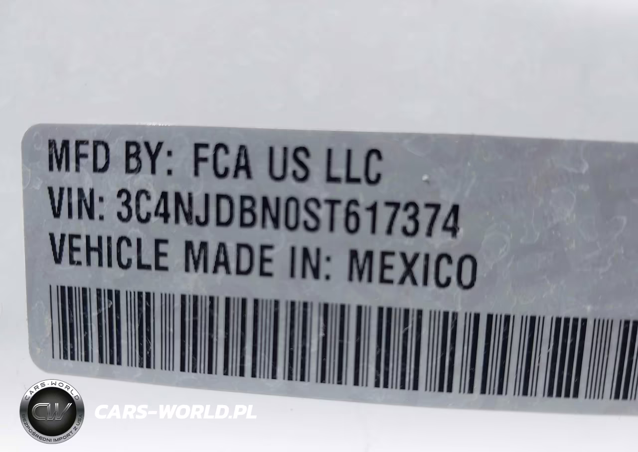 2025 Jeep Compass Latitude 4X4 VIN:3C4NJDBN0ST617374 - 9