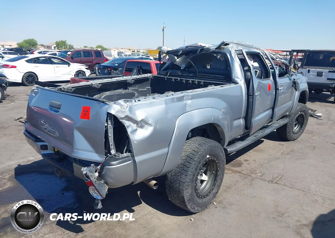 2014 Toyota Tacoma Prerunner V6 VIN:3TMKU4HNXEM041079 - 4