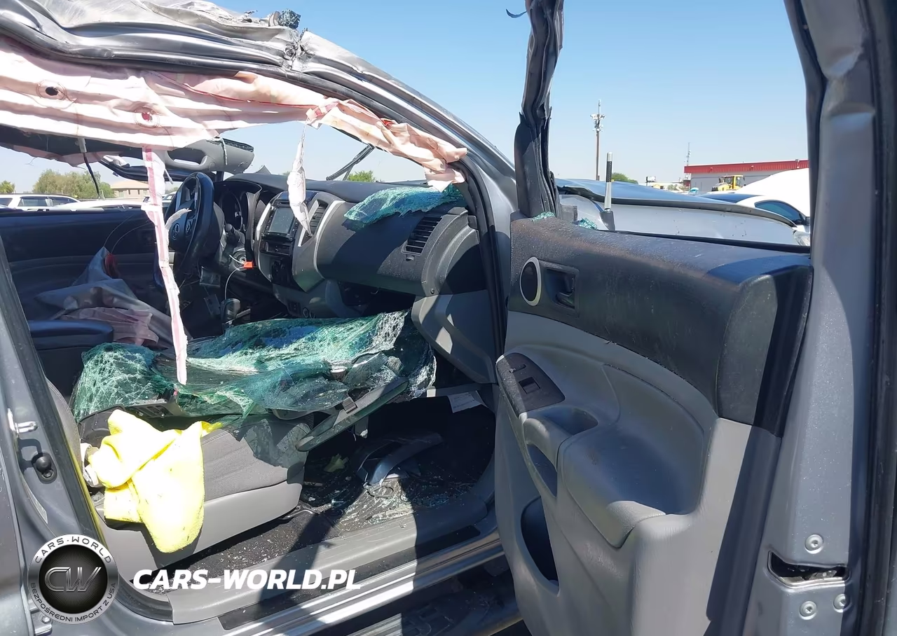 2014 Toyota Tacoma Prerunner V6 VIN:3TMKU4HNXEM041079 - 5