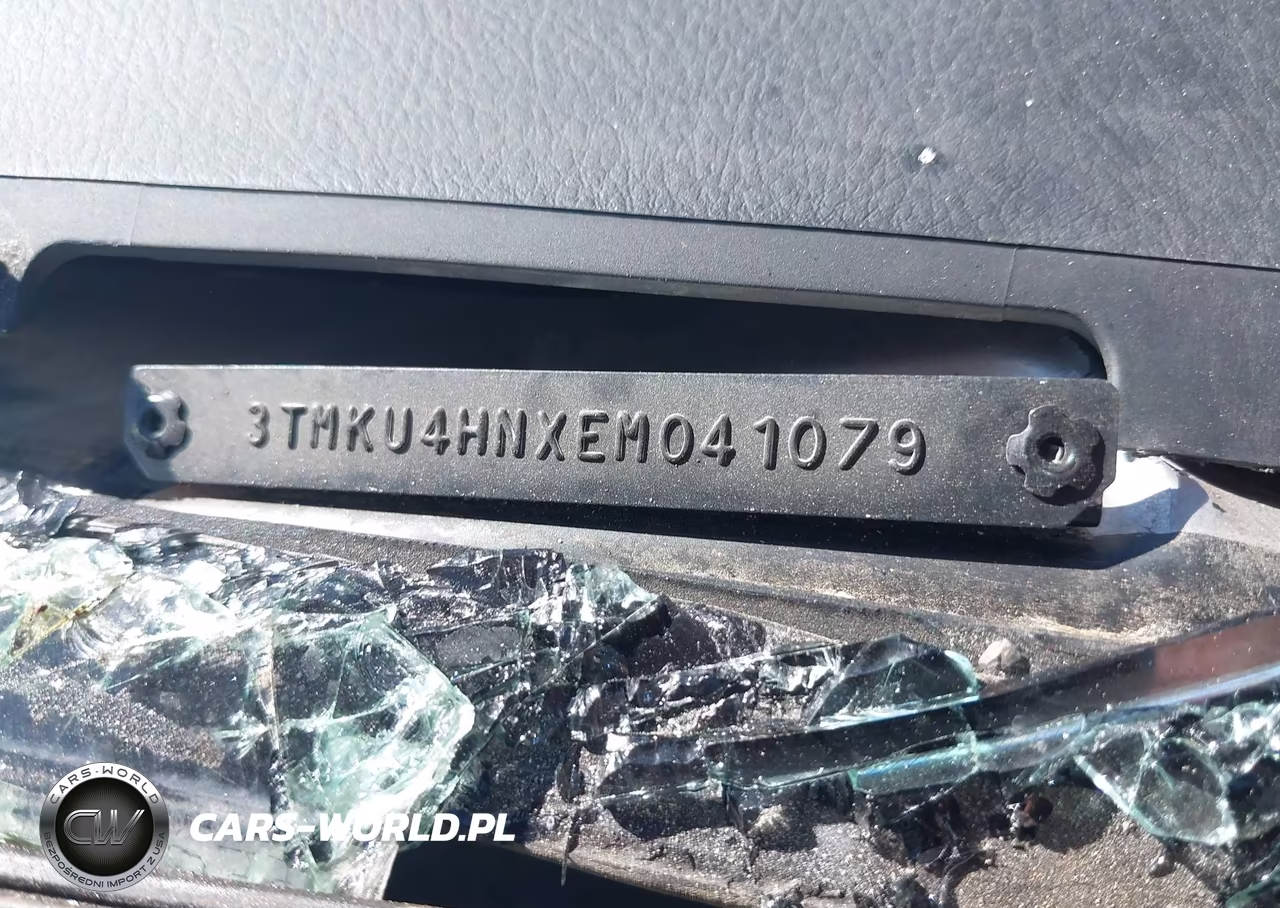 2014 Toyota Tacoma Prerunner V6 VIN:3TMKU4HNXEM041079 - 9
